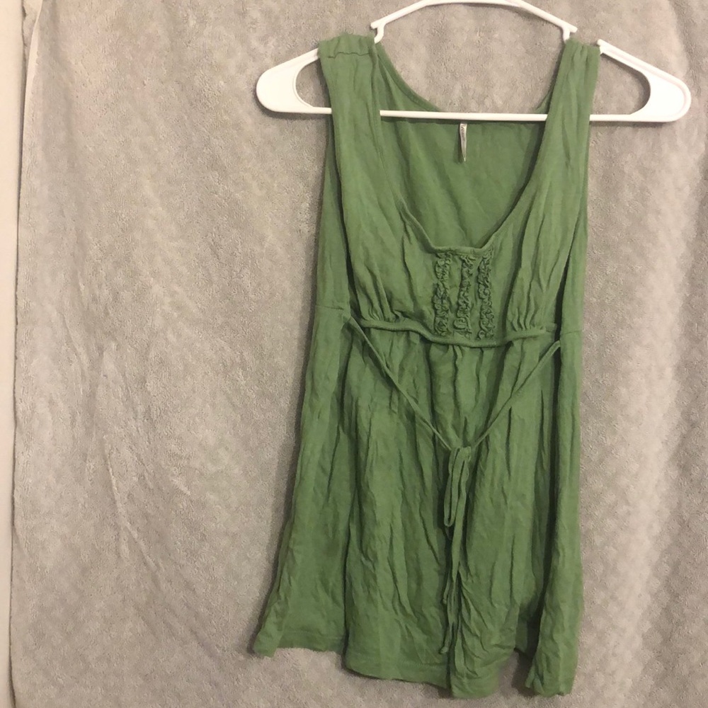 Green tresics tank top